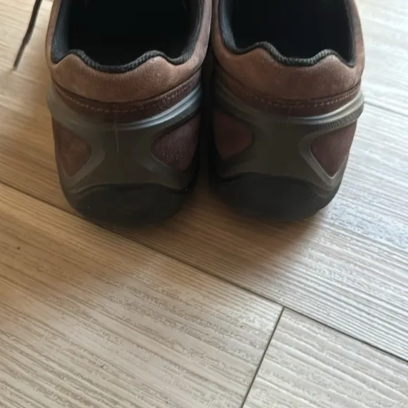 - Ecco siom leather men shoes