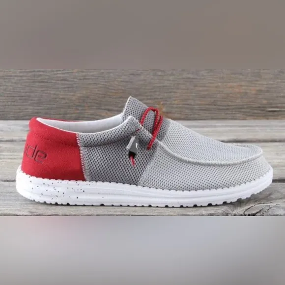 🆕🔖 Hey Dude ✨Wally Sox Funk Shoes ✨ FUNK DARK GREY RED ✨ Size 10✨ NWT!!