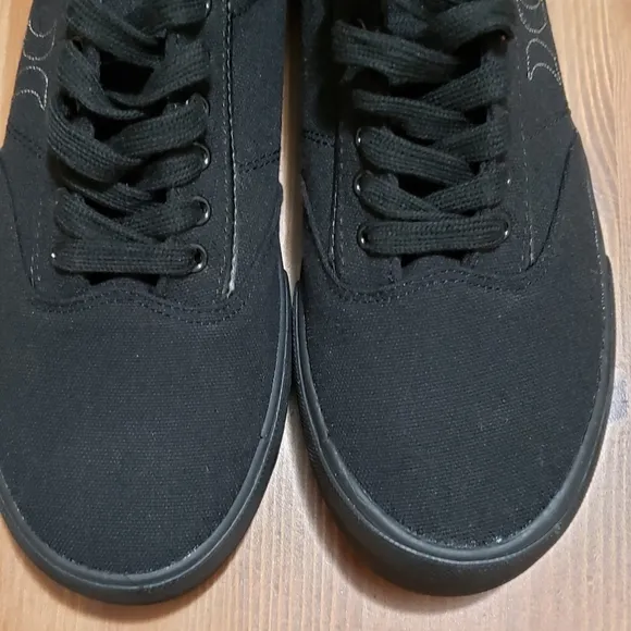 🆕️ Hurley Men's Arlo Lace Up Shoes