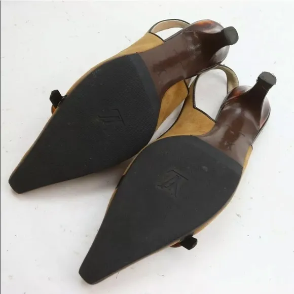 🔥 LOUIS VUITTON Beige leather flower 👡 sandals