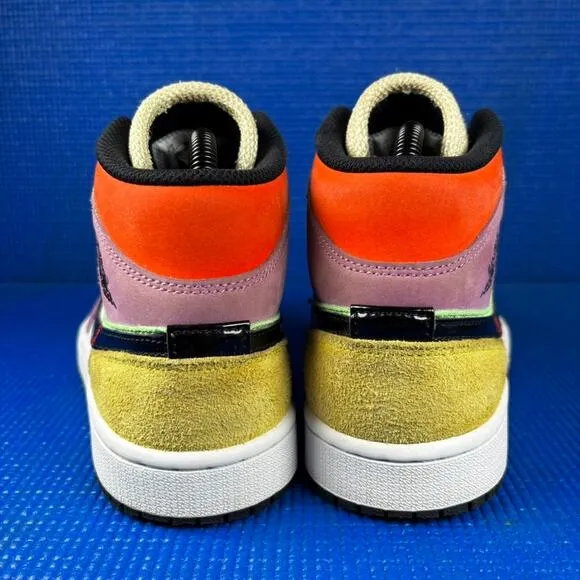 🔴 NIKE AIR JORDAN 1 MID SE Women`s Size 7.5 White Multicolor Shoes CW1140-100