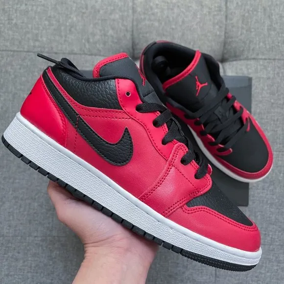 ❤️🖤 Nike Air Jordan 1 retro low red black shoes (big kids)