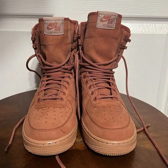 🔥🔥 NIKE AIR FORCE 1 SF  Women Size 8.5 - DUSTY PEACH 857872-202 - EUC - *Read*