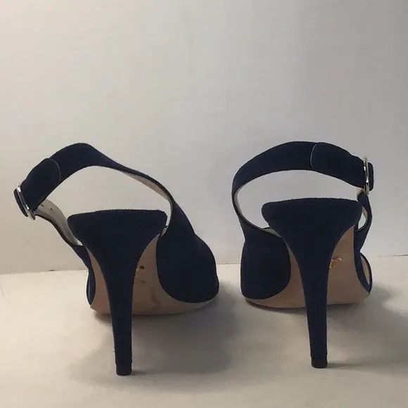 💥💥 PRADA 💥💥.                            SLING BACK