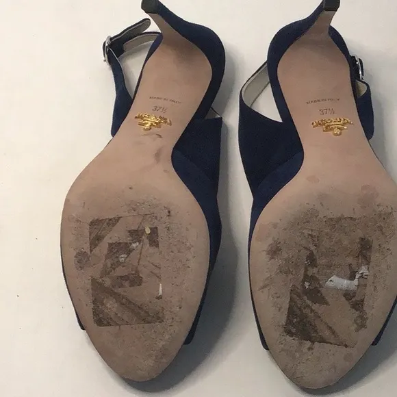 💥💥 PRADA 💥💥.                            SLING BACK