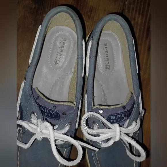🍒 Sperry Top Sider Boat Shoes