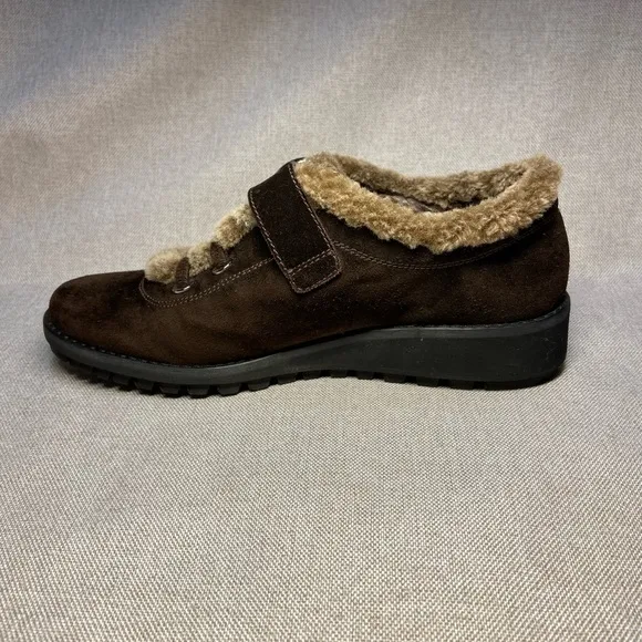. Stuart Weitzman Suede Printed Sneakers Women's Size 7,5
