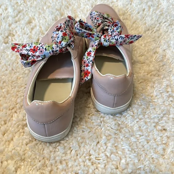 1901 Womens Leather Floral Lace-Up Round Toe Casual Shoes Sneakers Pink Size 8