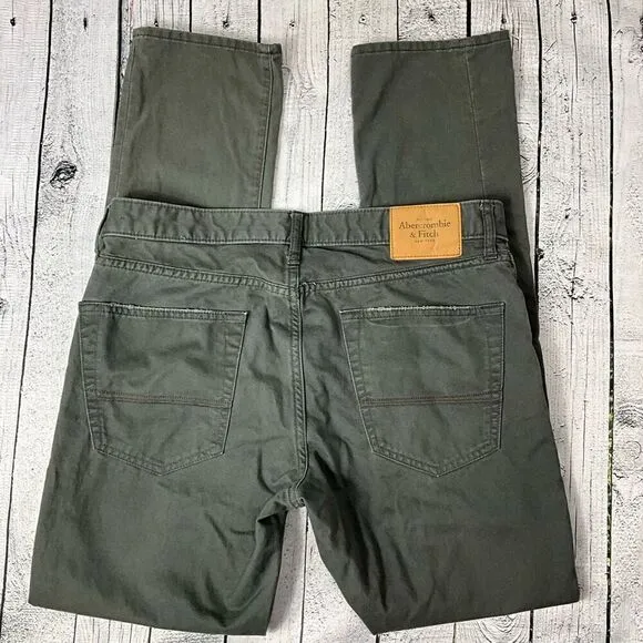 ABERCROMBIE &amp; FITCH Button Fly Jeans