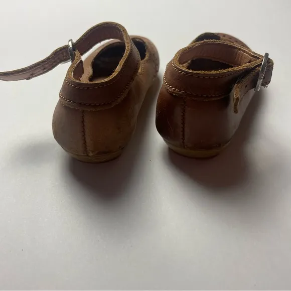 Adelisa &amp; Co Brown Leather Mary Janes’s