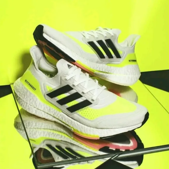 Adidas ADIDASUltraboost 21 Women Shoes size5.5 new