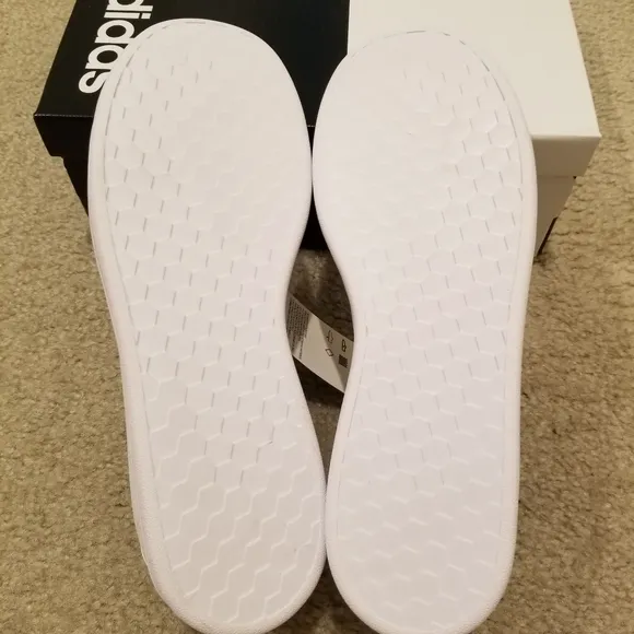 Adidas Advantage Shoes big kids size 6 women siz