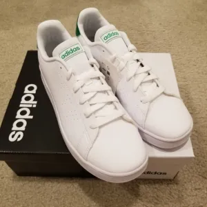 Adidas Advantage Shoes big kids size 6 women siz