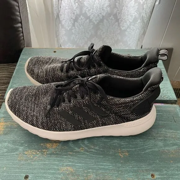 Adidas alphabounce cloud foam black white cloth laced low top tennis shoes 9 1/2