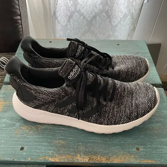 Adidas alphabounce cloud foam black white cloth laced low top tennis shoes 9 1/2