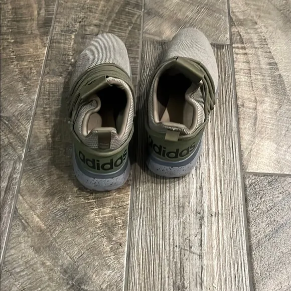 Adidas cloud foam Green and Black Sneakers for Everyday Comfort