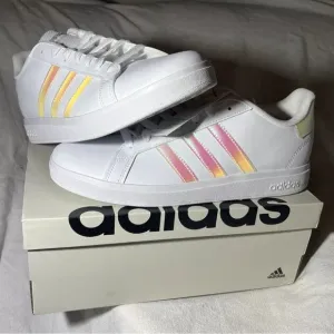 Adidas Grand Court Lifestyle Lace Tennis Shoes GY2326 Size 7 Y