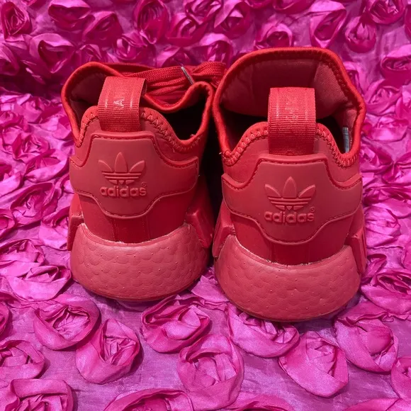Adidas NMD_R1 SHOES