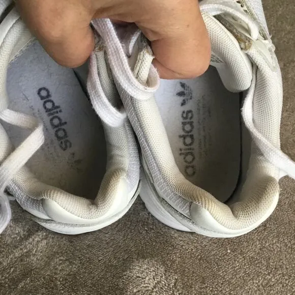 Adidas Original Falcon Shoes For Women - Color White and Gold