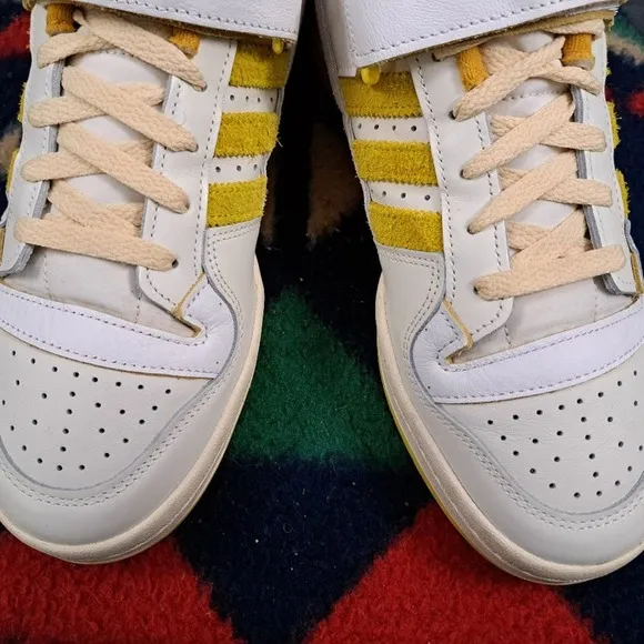 Adidas Originals FORUM 84 Low FINE LEATHER Shoes Men Sz 9.5 White Yellow