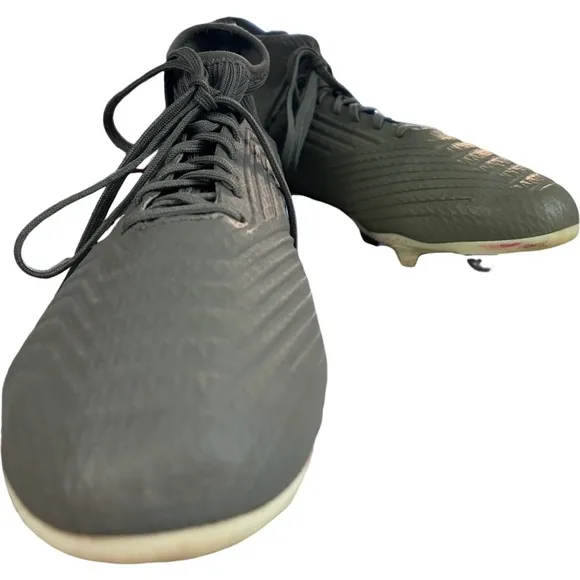 Adidas PREDATOR 19.3 FIRMGROUND SOCCER SHOES Size 10.5