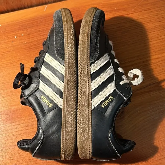 Adidas SAMBA OG Shoes Core Black White Cloud Gum Sole size 2Y