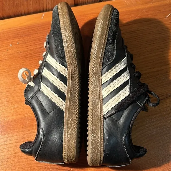 Adidas SAMBA OG Shoes Core Black White Cloud Gum Sole size 2Y