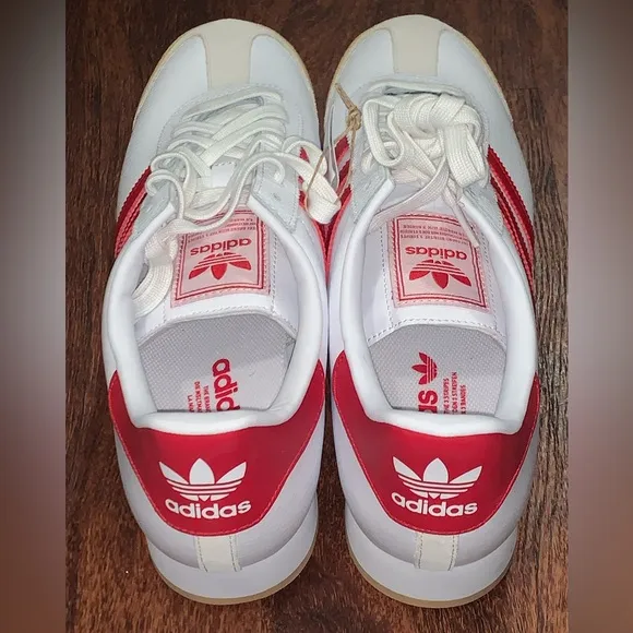 Adidas Samoa size 11.5