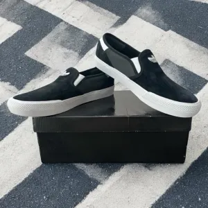 Adidas Schmoofoil Skateboarding Shoes Black Slip-On Sneakers Men’s Size 12