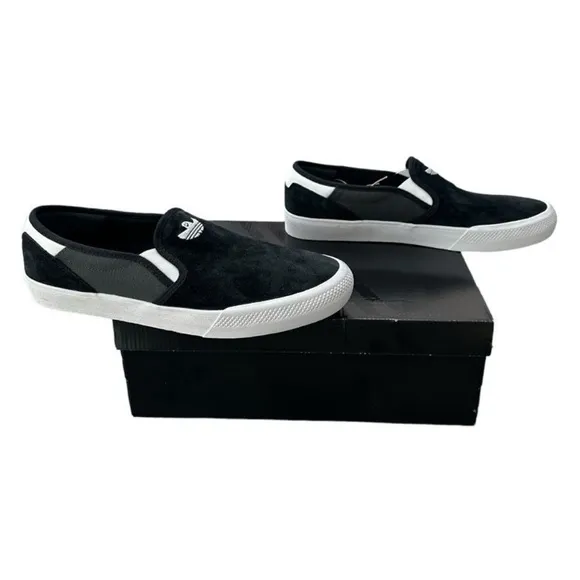 Adidas Schmoofoil Skateboarding Shoes Black Slip-On Sneakers Men’s Size 12