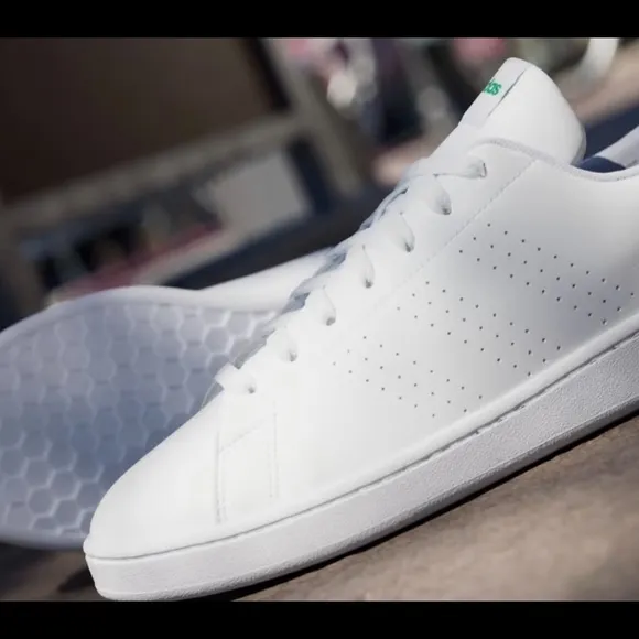 Adidas Size: 11 Color: Cloud White / Green