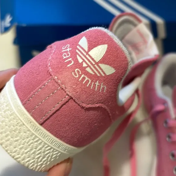 adidas Stan Smith Pink Suede NEW