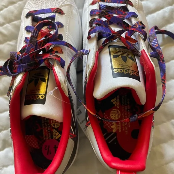 ADIDAS Superstar &quot;Year of the Ox&quot; Shoes White/Multicolor Size Youth 4..5 Women 6