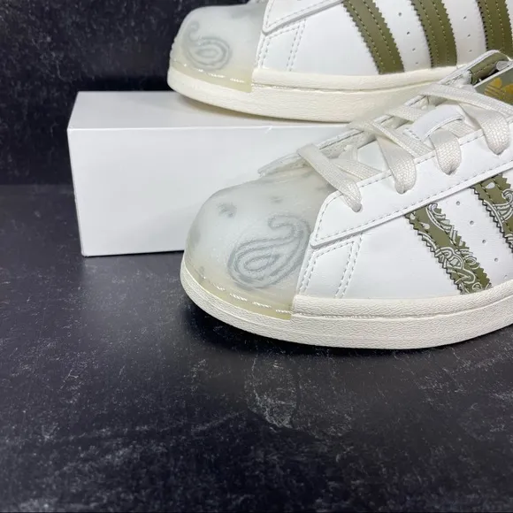 ADIDAS SUPERSTAR BANDANA OFF WHITE FOCUS ORANGE GREEN WOMENS SHOES SIZE 5 NEW