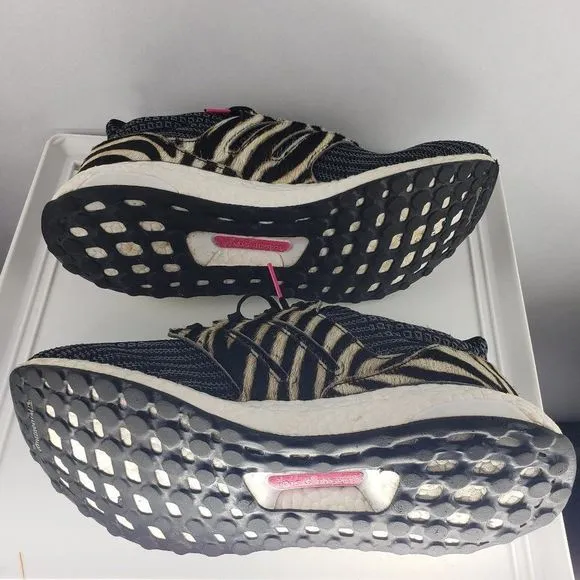 ADIDAS ULTRABOOST DNA ZEBRA/BLACK SNEAKERS FZ2730. 10.5 Men