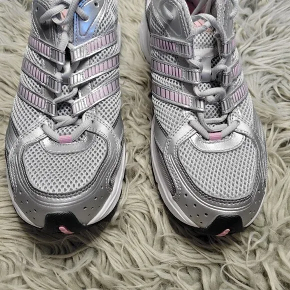 Adidas Women Comfort Sneakers Size 10