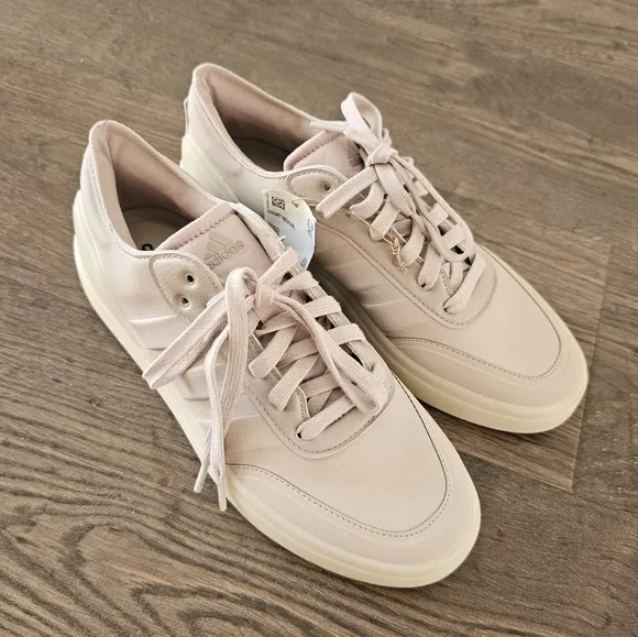 Adidas Women's Court Revival Shoes Sz 8
