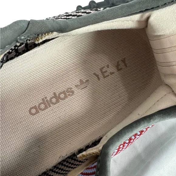 ADIDAS YEEZY Boost 350 V2 Multicolor Cloth Sneakers Marked 10 US Authenticated
