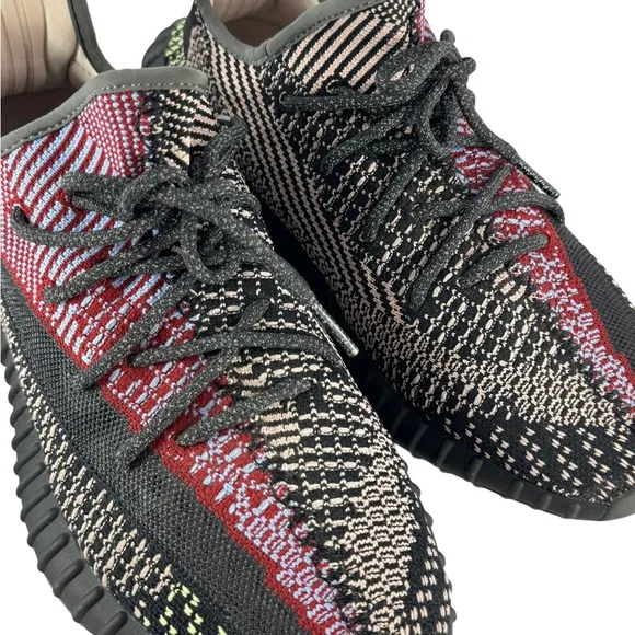 ADIDAS YEEZY Boost 350 V2 Multicolor Cloth Sneakers Marked 10 US Authenticated