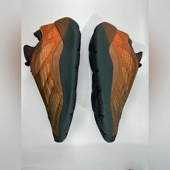 Adidas YZY 700 V3 Copper Fade 14 Men US