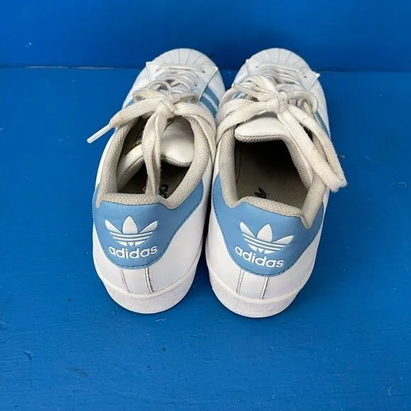 Adidas women shoes  BY3723 size 9.5 preowned