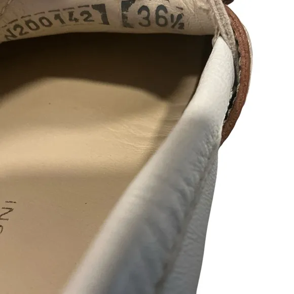 AGL Women's White and Brown leather Loafers driving shoes moccasins size 36.5