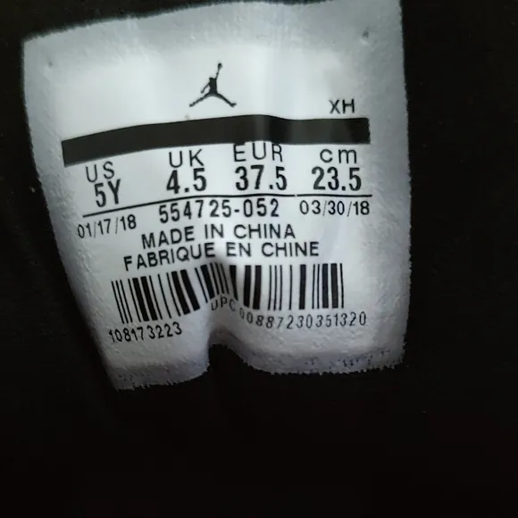 Air Jordan 1 mid multicolor Swoosh  Size 5 Y Leather Sneakers Wings logo