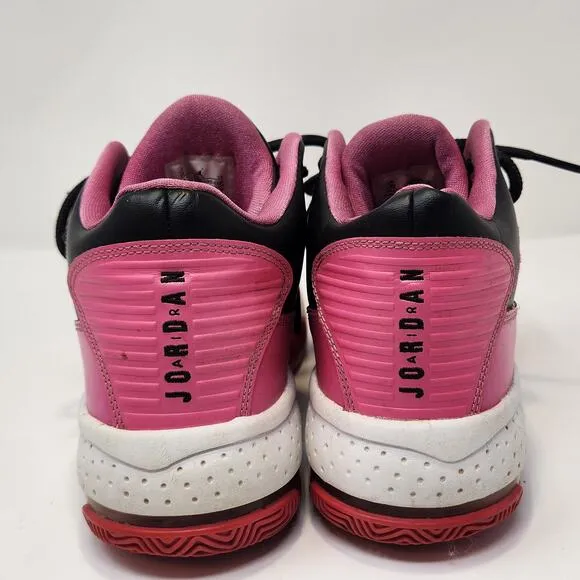 Air Jordan Max Aura 2 Basketball Shoes Sneakers Youth Size 5 Pink Black Mid