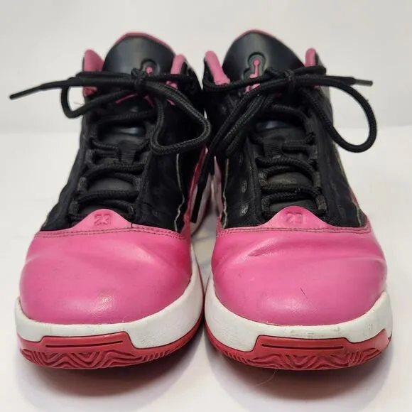 Air Jordan Max Aura 2 Basketball Shoes Sneakers Youth Size 5 Pink Black Mid