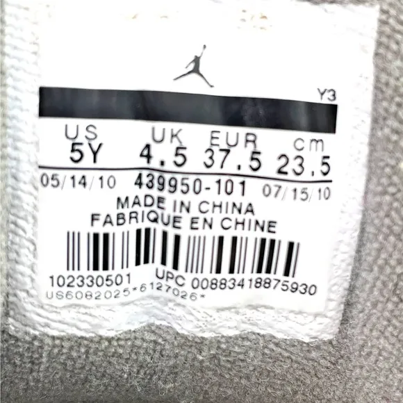 Air Jordan Rare White/Sangria 5Y Women size 6.5
