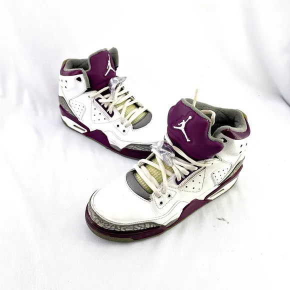 Air Jordan Rare White/Sangria 5Y Women size 6.5