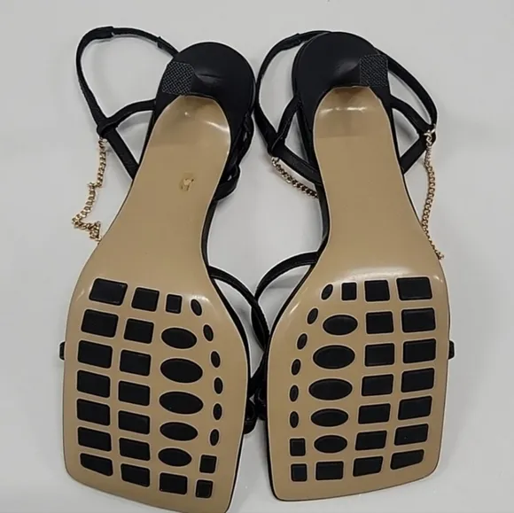 Alias Mae Levi Heels
