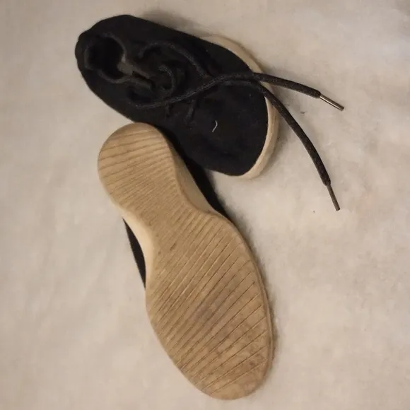Allbirds Cloth Topped Shoes