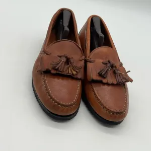 Allen Edmonds Nashua Men’s Size 10.5D Tan/Walnut Leather Kiltie Tassel Loafers.